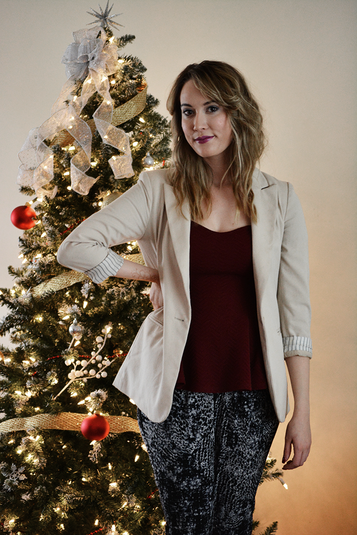 christmastreeholidayoutfit