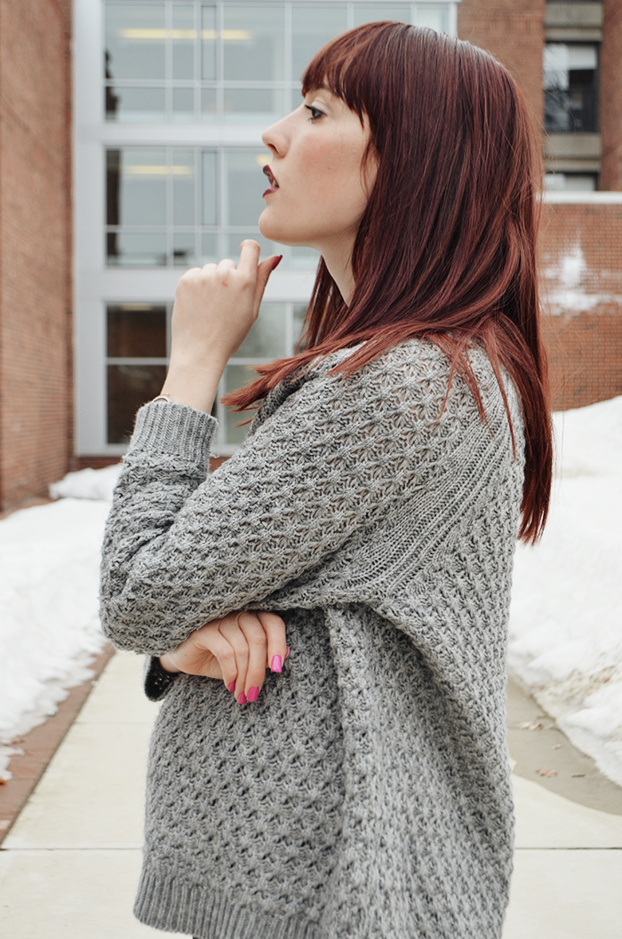 minimalistredhaircloseup