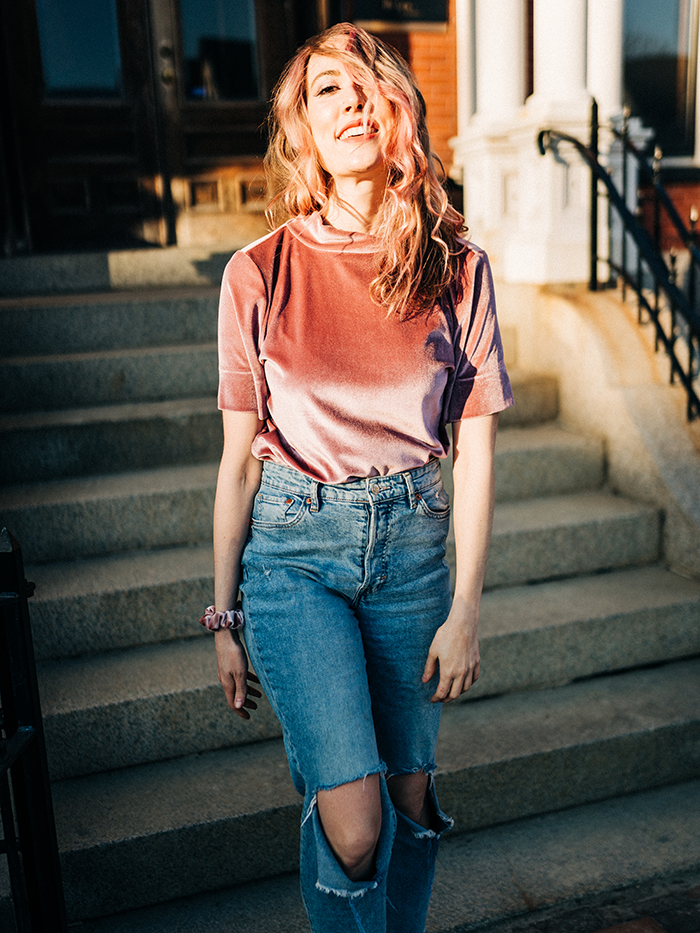 high rise jeans outfit